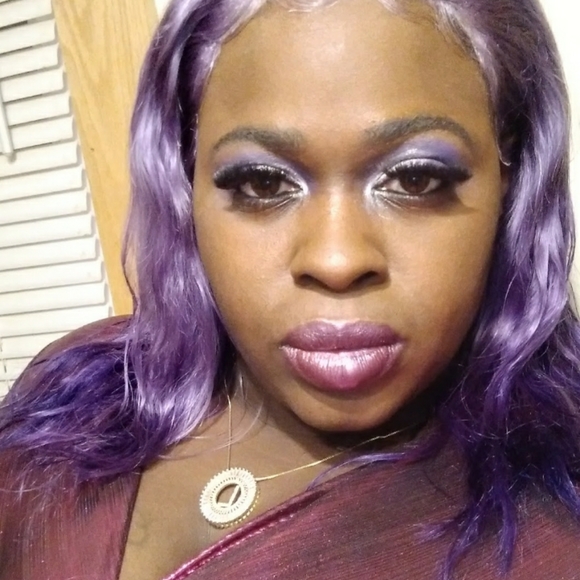 Purple lace front wigs - Picture 3 of 4